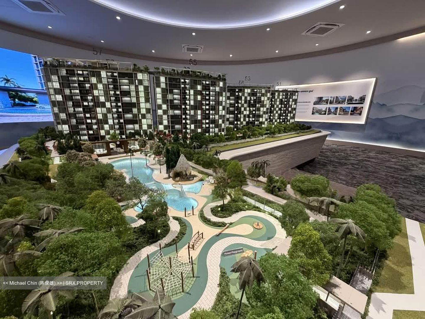Canberra Crescent Residences (D27), Apartment #530038161